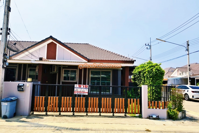 ทาวน์เฮ้าส์ชั้นเดียว (หลังริม) รีโนเวทใหม่ หมู่บ้านนราเฮ้าส์ อยู่ในโครงการนราวดีซิตี้พาร์ค