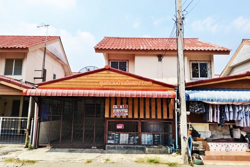 บ้านแฝด 2 ชั้น (ซอย 7) หมู่บ้านเอื้ออาทรบ่อโพง อ.นครหลวง อยุธยา